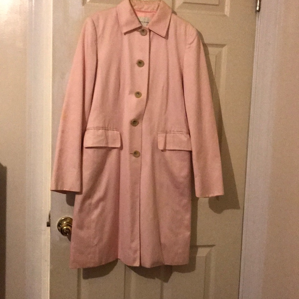 BANANA REPUBLIC